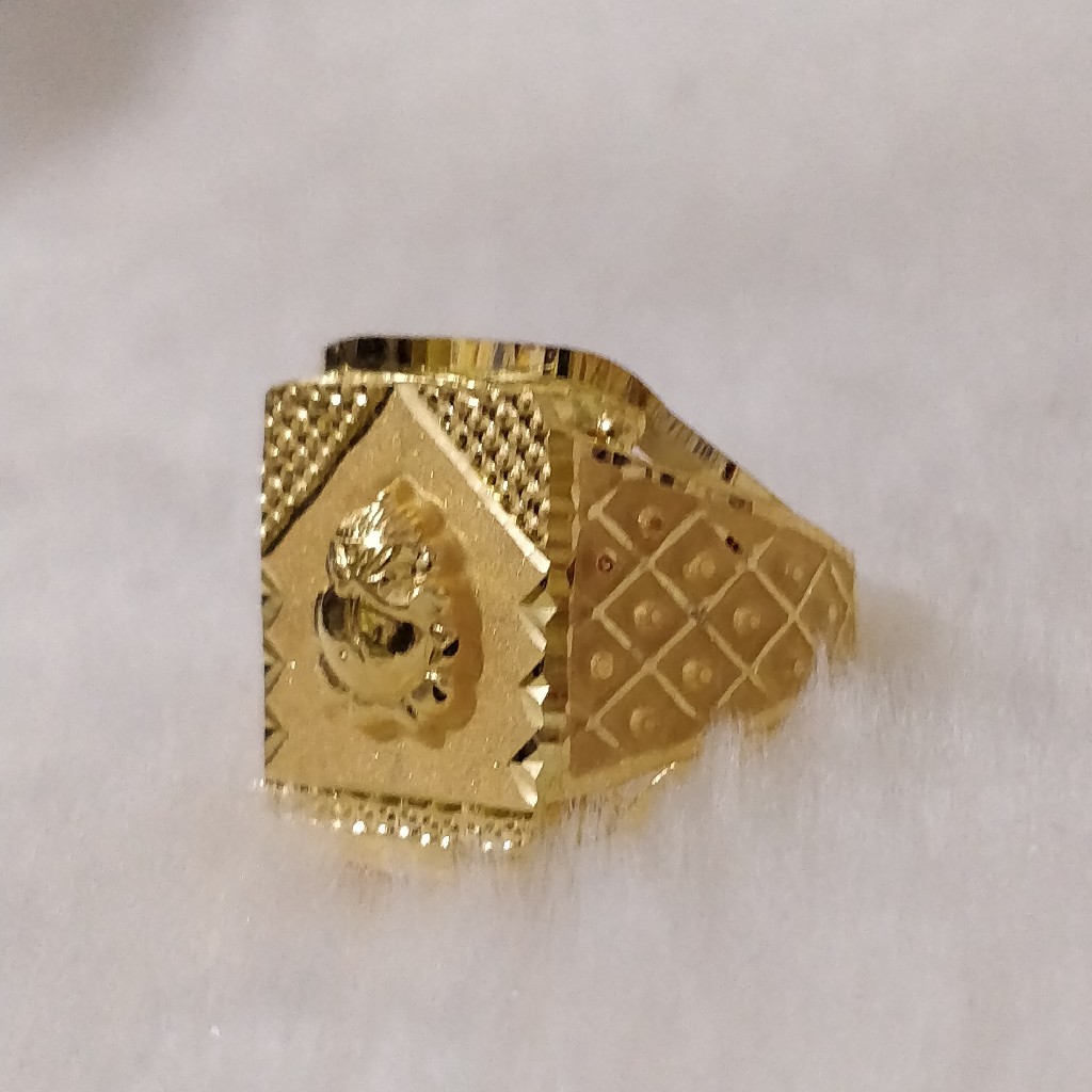 916 Gold Fancy Gent's Ganapati Ring