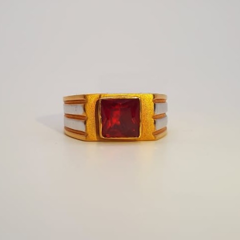 22 CT GOLD GENTS RING WITH RUBY