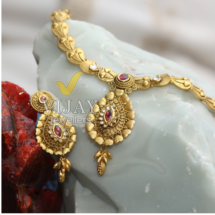 916 Gold Attractive Fancy Necklace Set