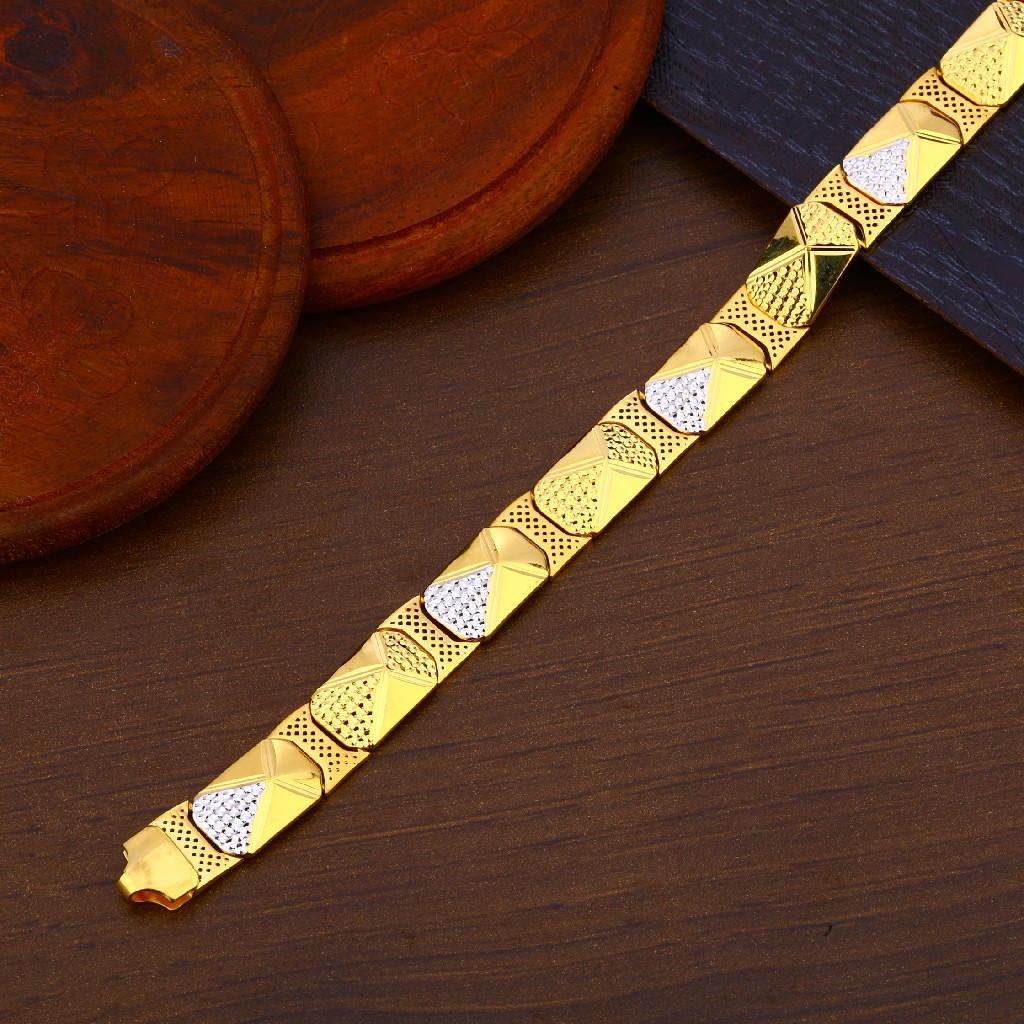 22kt  Gold exclusive  Designer Bracelet MPB171