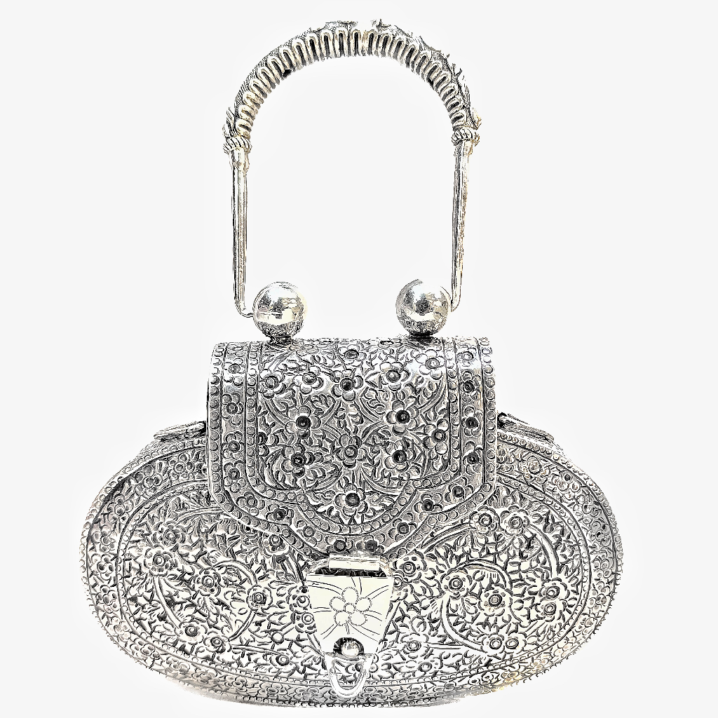 1970s Pure Silver Crossbody Handbag For Sale at 1stDibs