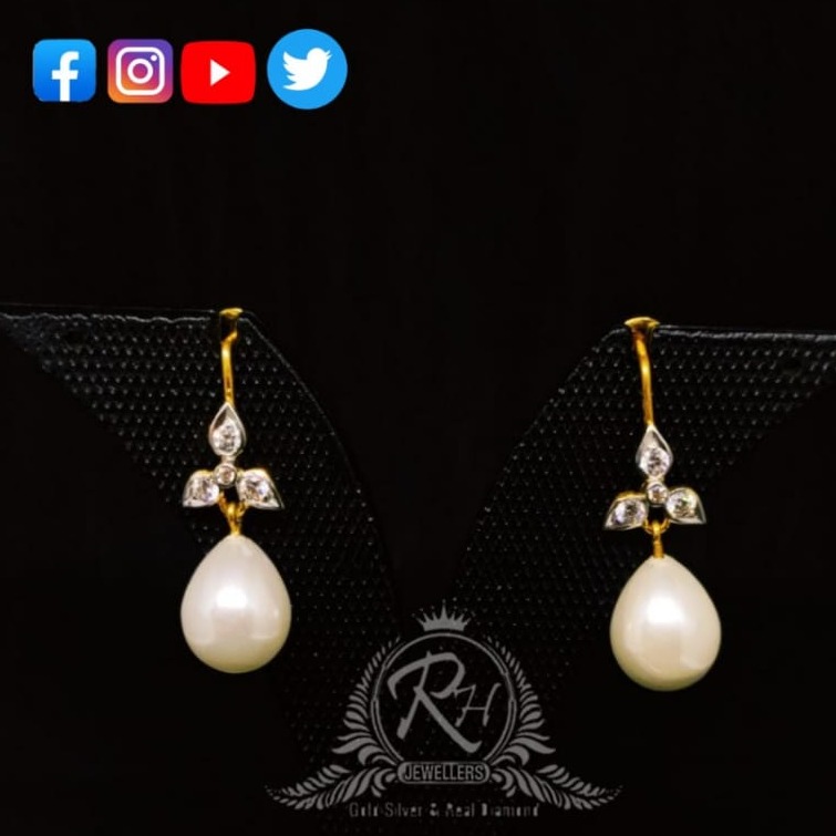 22 carat gold pearl ladies earrings RH-ER505