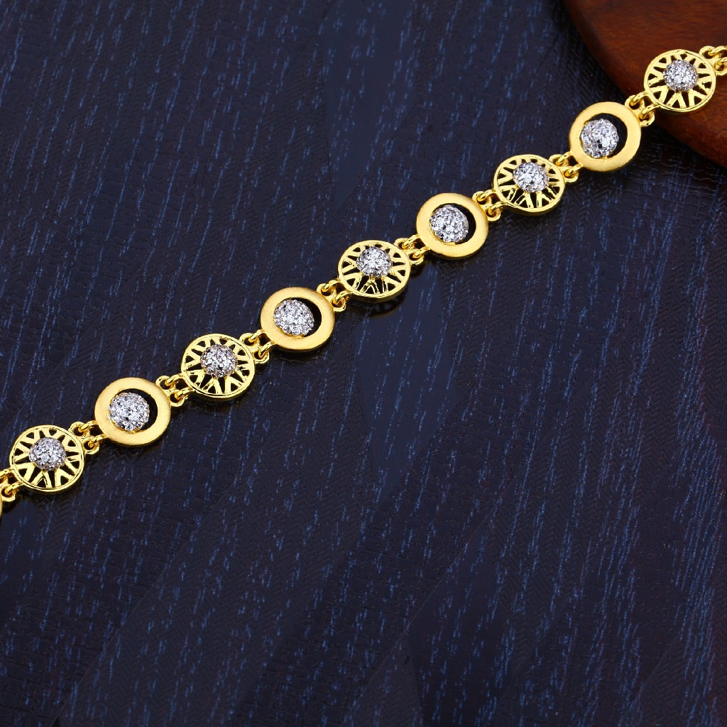 Buy quality 916 Gold Ladies Bracelet-LB91 in Ahmedabad