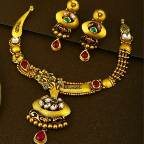 916 gold kundan with meenakari necklace set