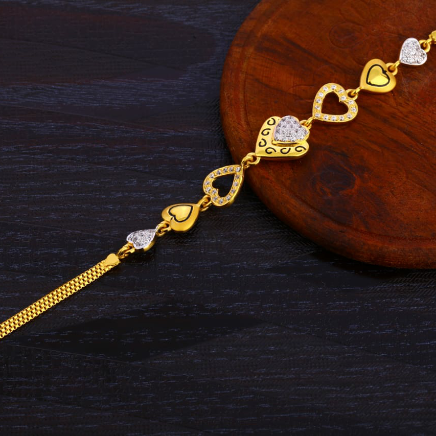916 Gold Ladies CZ Bracelet LB378