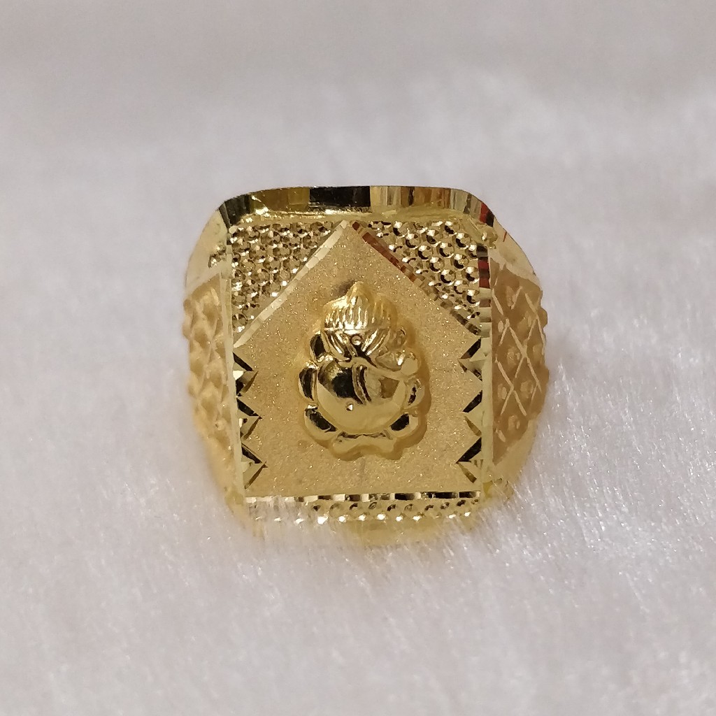 916 Gold Fancy Gent's Ganapati Ring