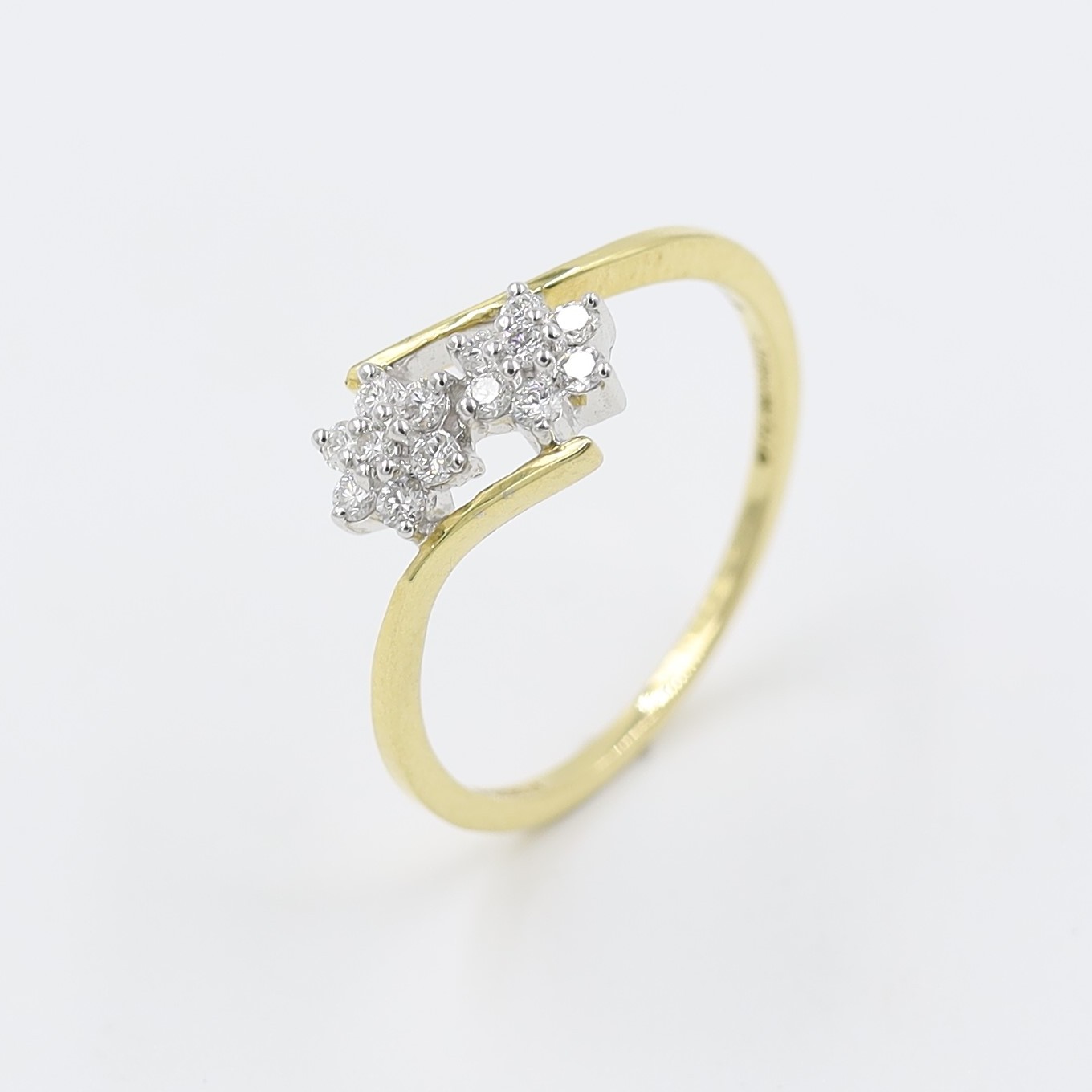 14kt Yellow Gold Natural Diamond Delicate Ring