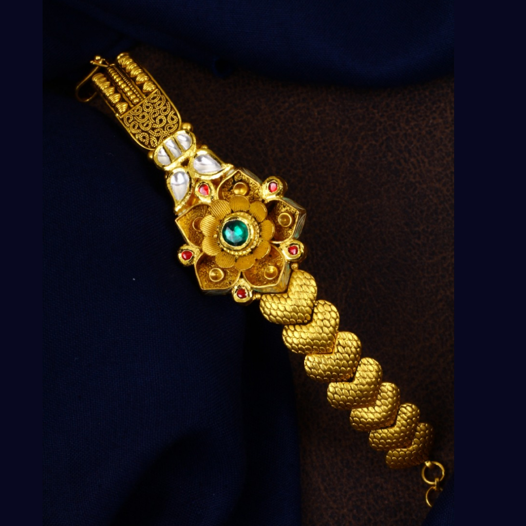 22K Gold Antique Jadtar Ladies Bracelet