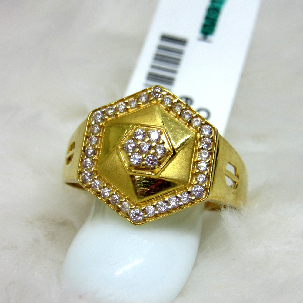 SPE Gold - Crisp Heart Design Ring