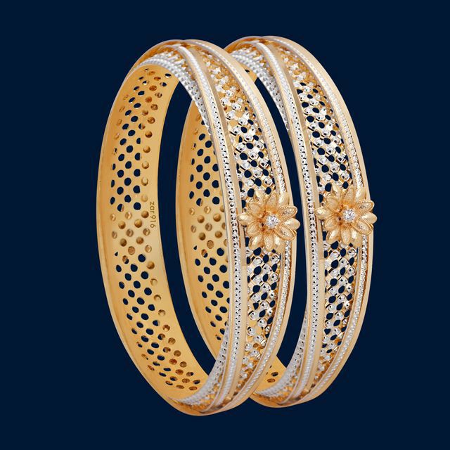 22KT/ 916 Gold plain CNC cutting flower bangle for ladies
