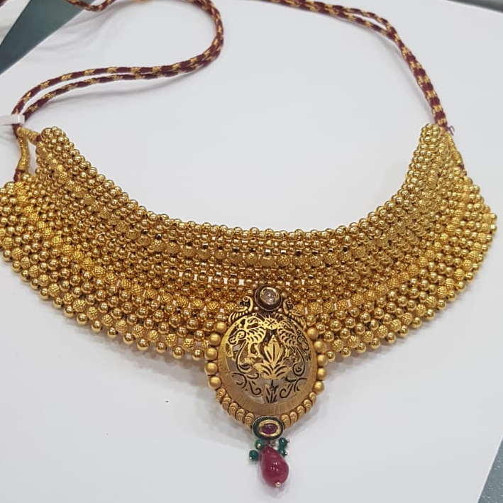 Chokar With Antique Pendal