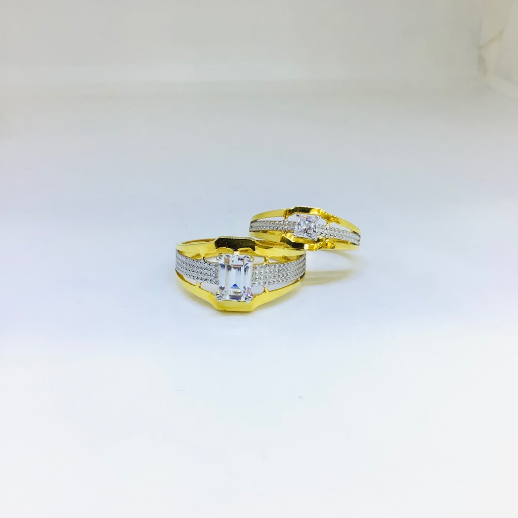 DESIGNING FANCY GOLD COUPLE RINGS