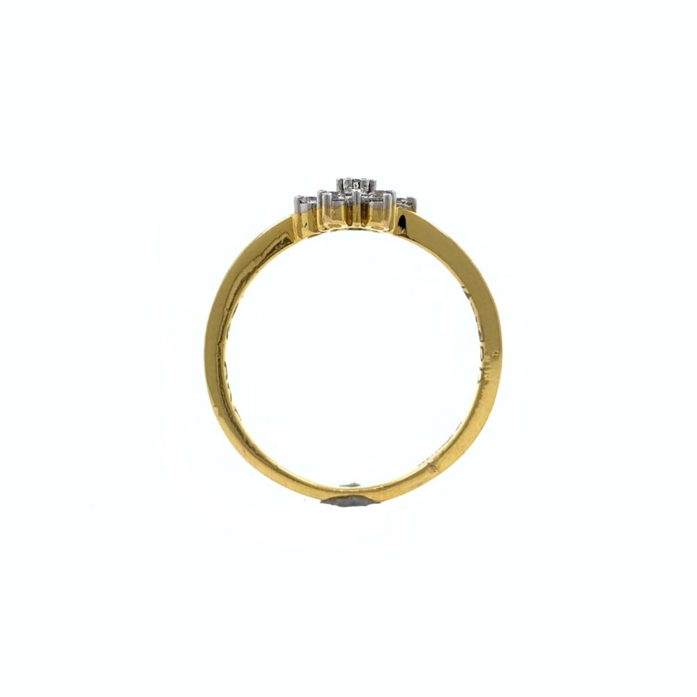 Thirteen Diamond Star Ring in 18k Yellow Gold - VVS EF - 25 cents - 2.010 grams - 0LR54