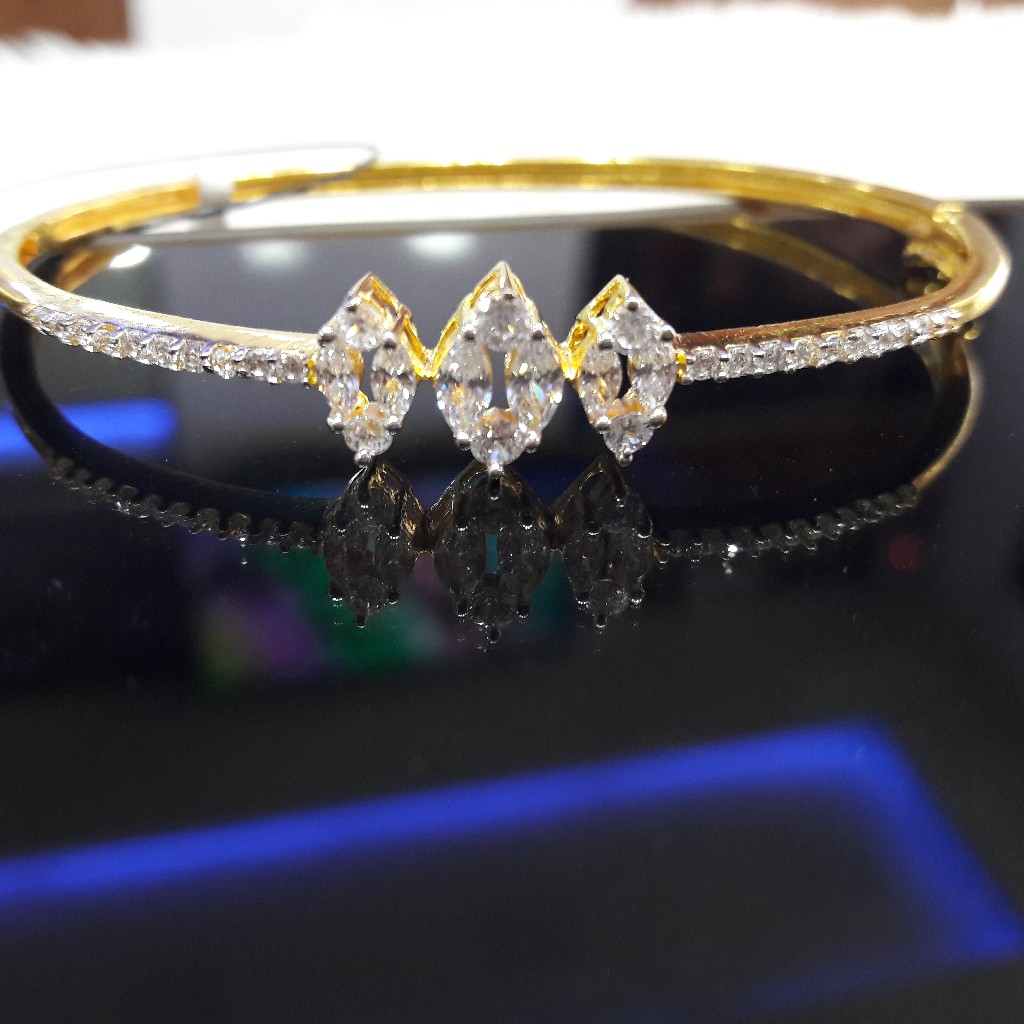 New Fancy bracelet