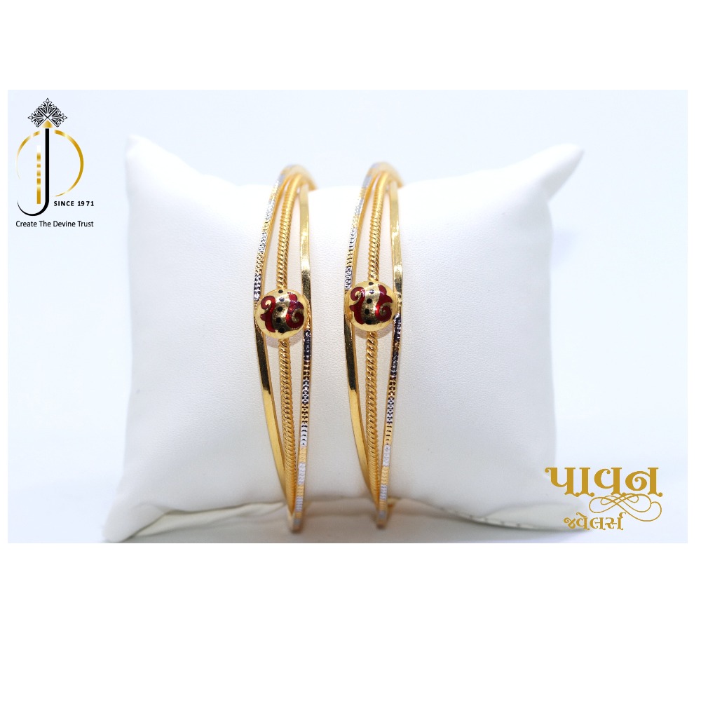 22KT / 916 Gold casual ware fancy Bangle For Ladies KKG0095