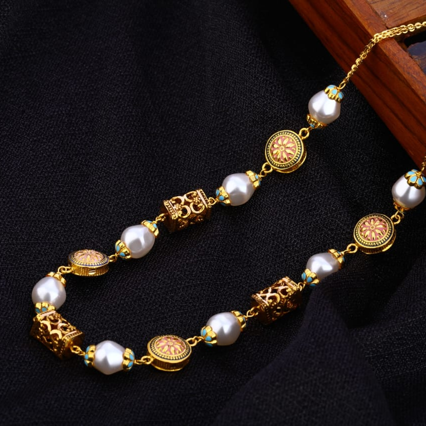 916 Gold Hallmark Ladies Classic Moti Mala AC201