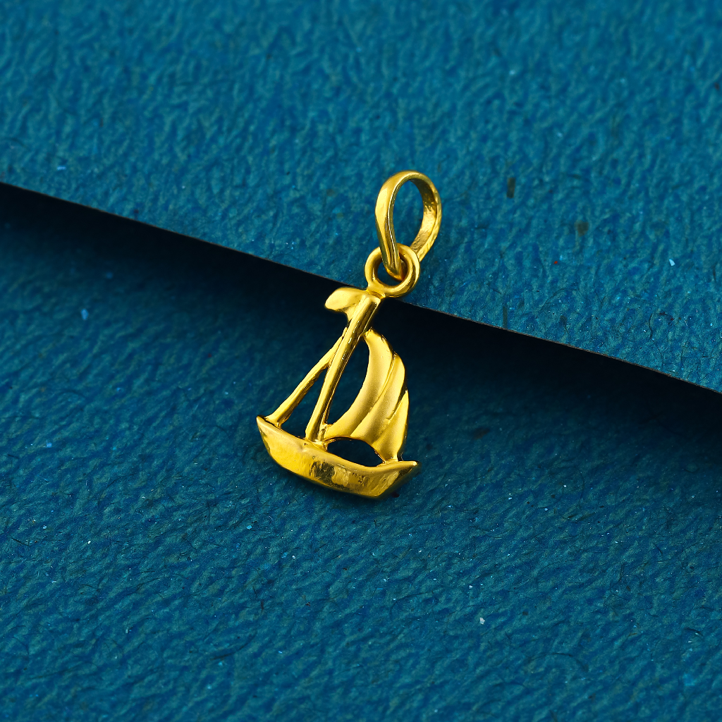 Gold 2025 boat pendant