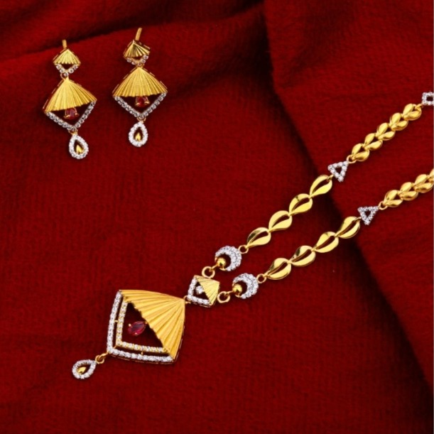 22 carat gold hallmark stylish ladies chain necklace set RH-NS373