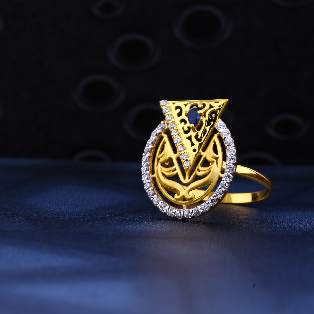 22kt Gold Exclusive Cz Ring LR74