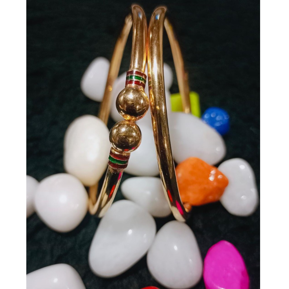 22KT Gold Simple Design Bangle 