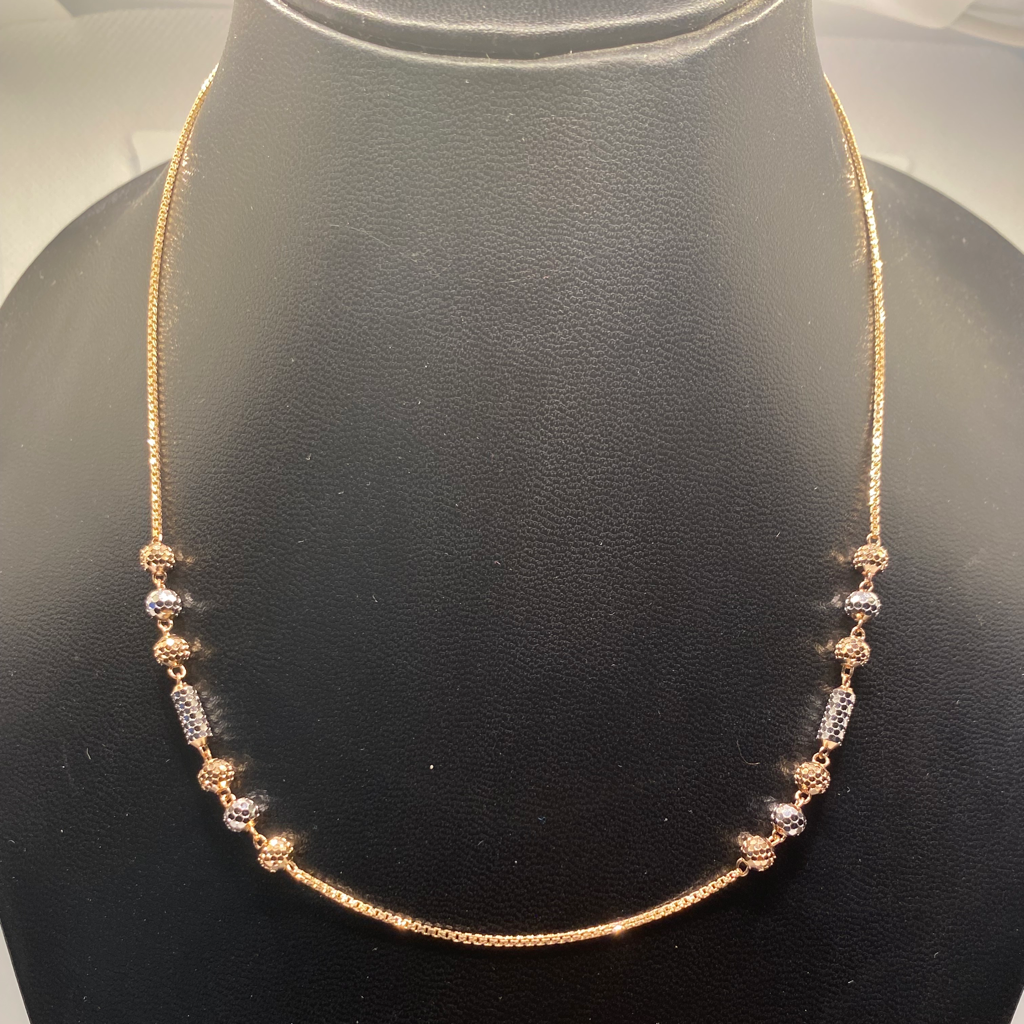 Rose 18k gold necklace