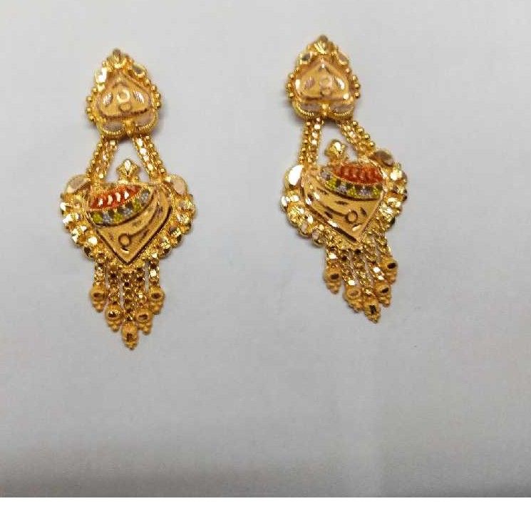 18kt Gold Attractive Earring