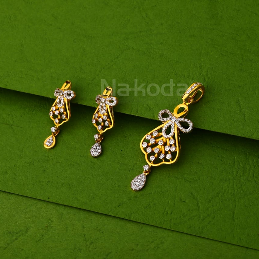 916 Gold Ladies Designer Pendant Set FPS468