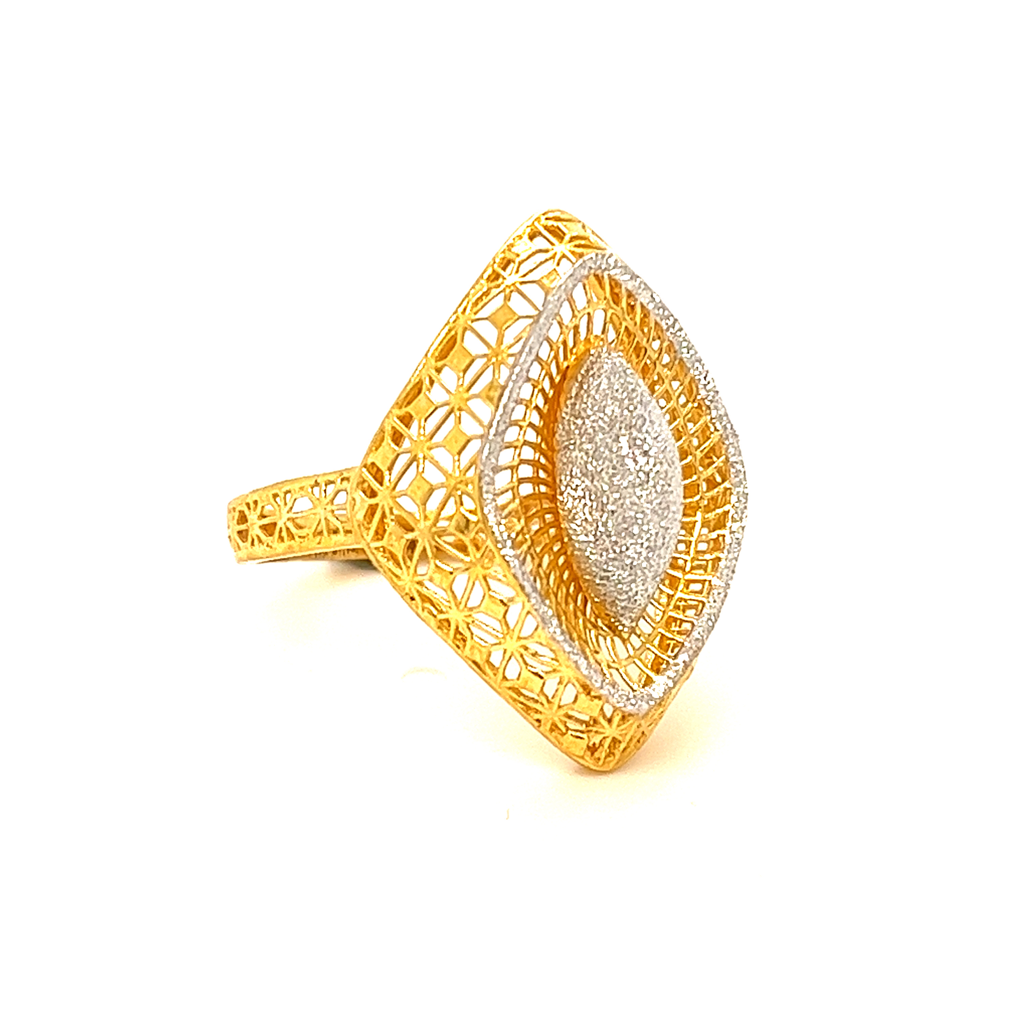 10k Lacey Design good Turkish Gold Ring