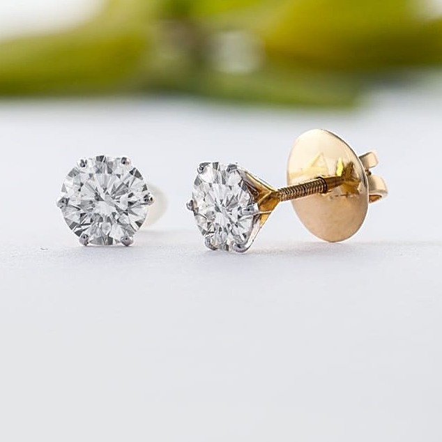 22 ct gold earrings single diamond
