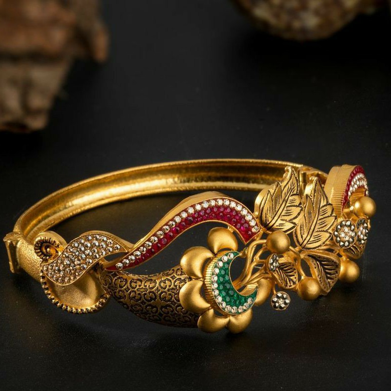 antique single bangle