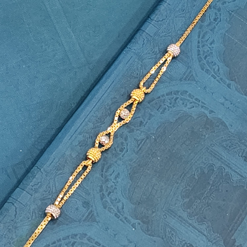 22K Gold Exclusive Osm Ledies Bracelet