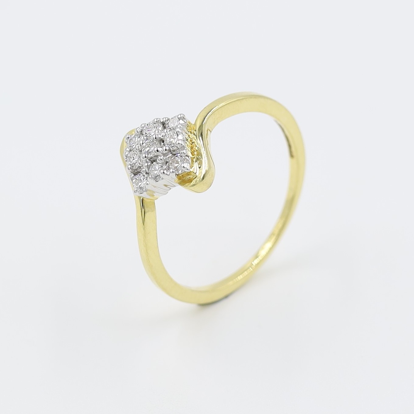 14kt Yellow Gold Fancy Diamond Ring
