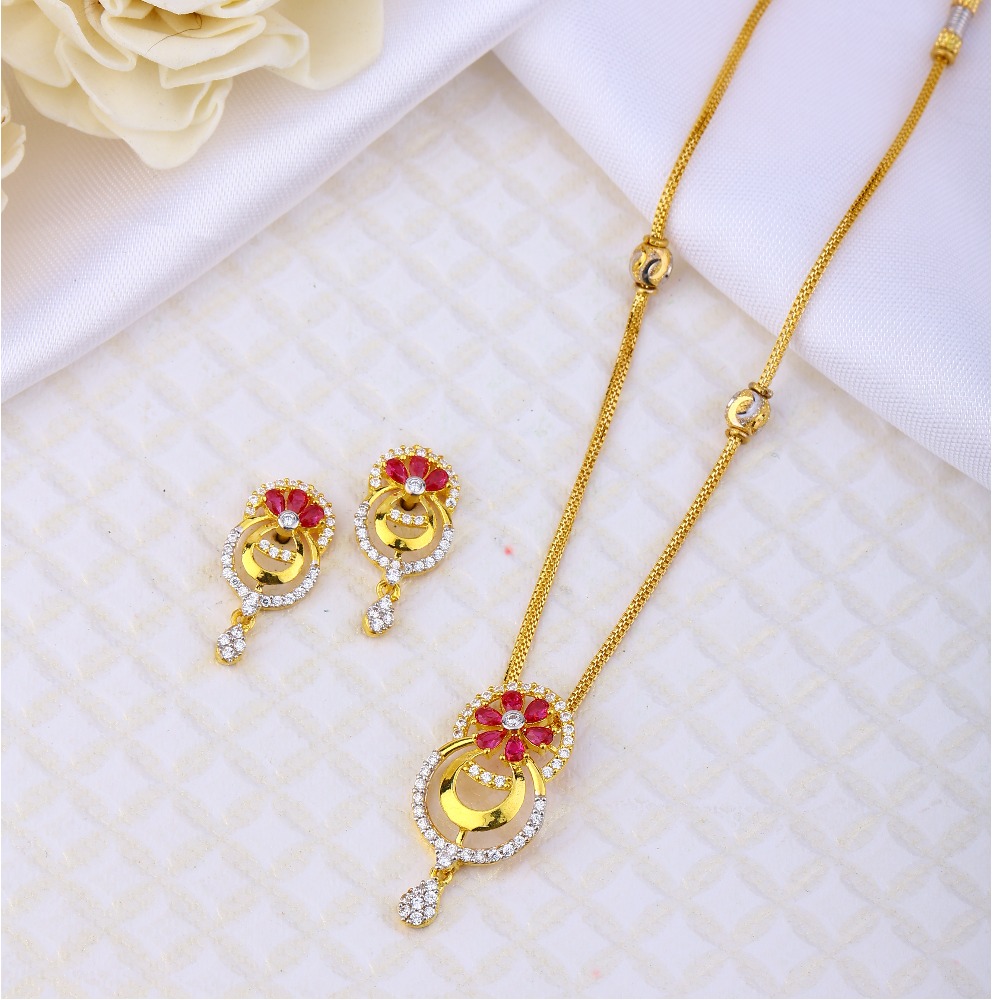 916 gold flower design pendant set