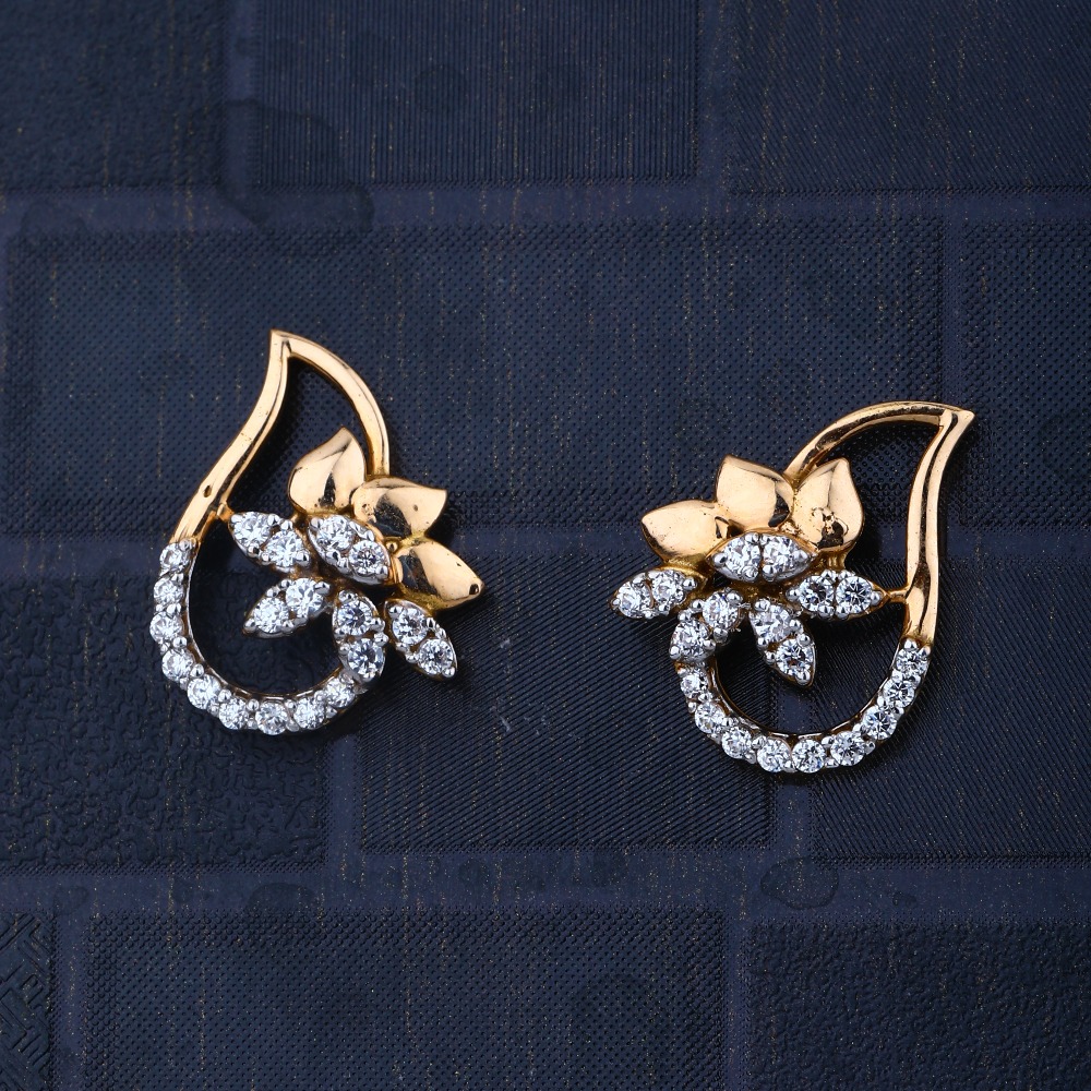 916 Gold Hallmark Fashionable Design Earring 