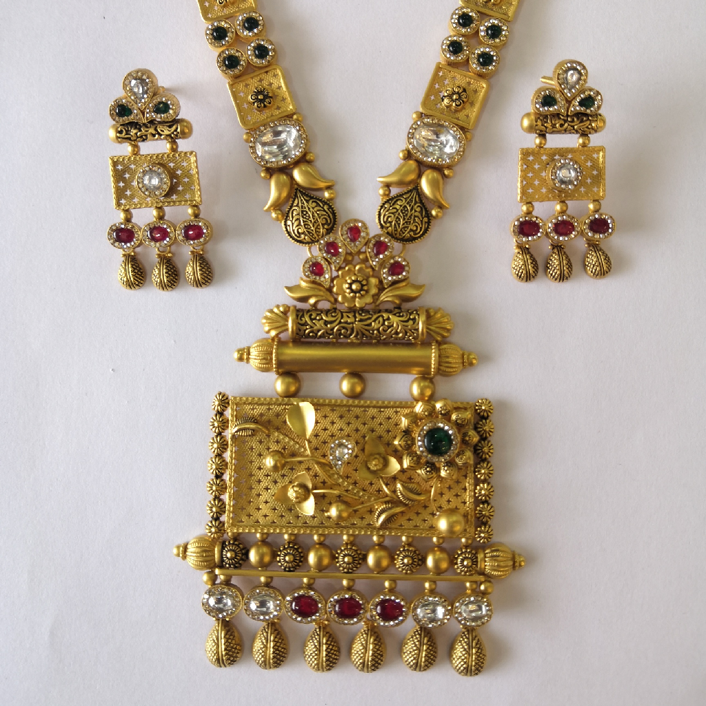 916 gold antique jadtar red green and white color stone long set