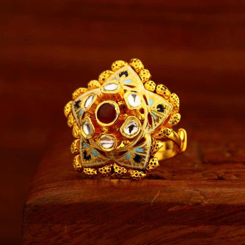 22KT Gold CZ Hallmark Antique Stylish Ladies Ring LAR182