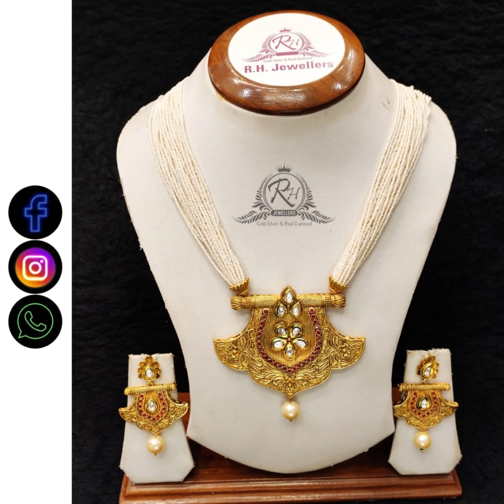 22 carat gold manufacturer of fancy necklace set RH-LS510