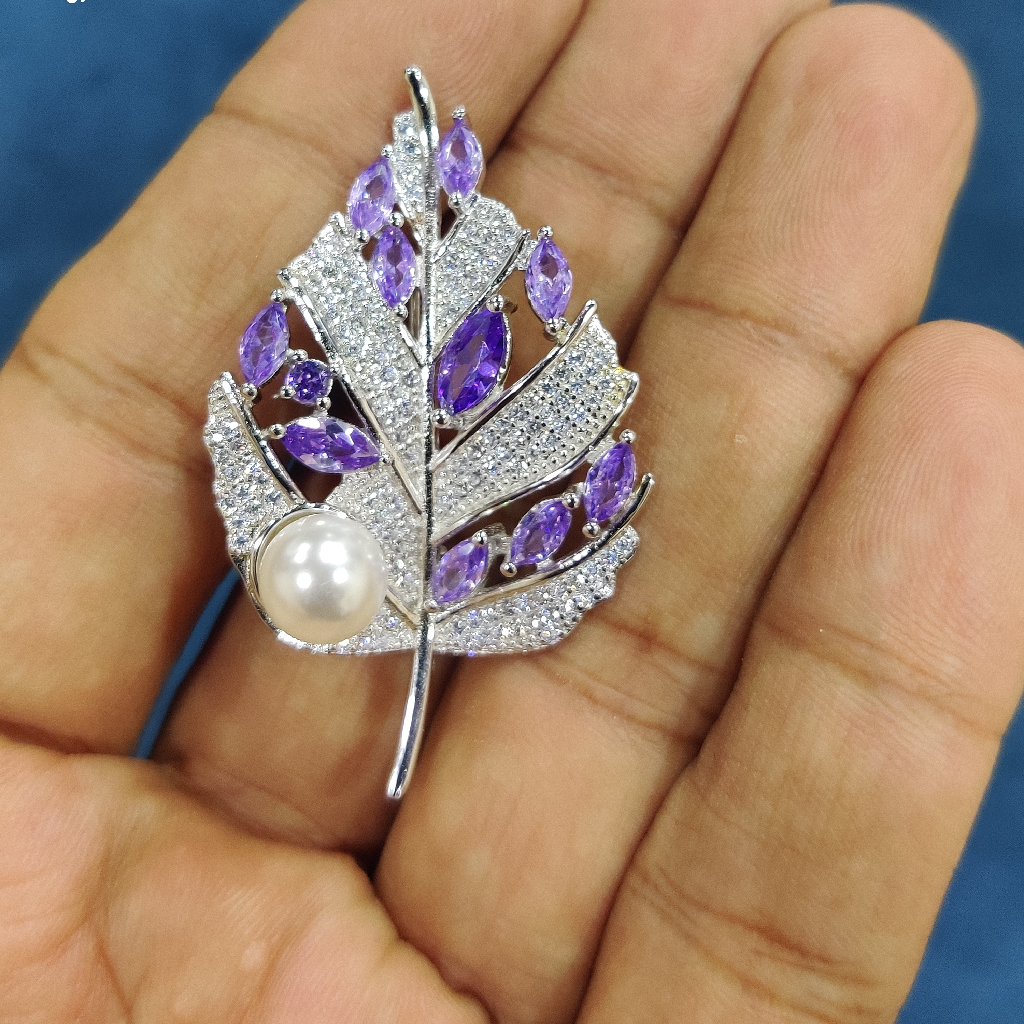 925 Sterling Silver Leaf Shape Brooch
