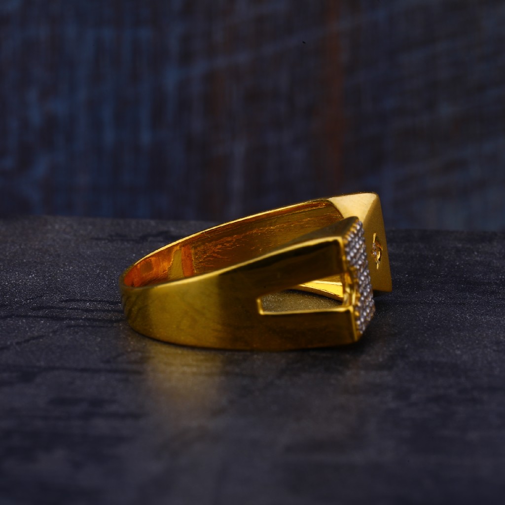 22KT Gold Exclusive Cz Hallmark Mens Ring MR529
