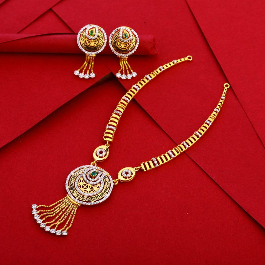 916 Gold Ladies Stylish Necklace Set LN280