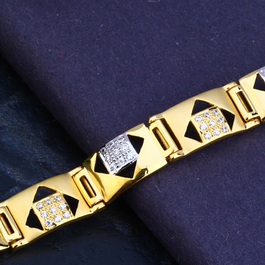 Mens 916 Gold Cz Bracelet-MCB61