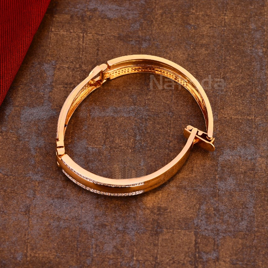 750 Rose Gold Men's Exclusive Kada Bracelet RMKB33