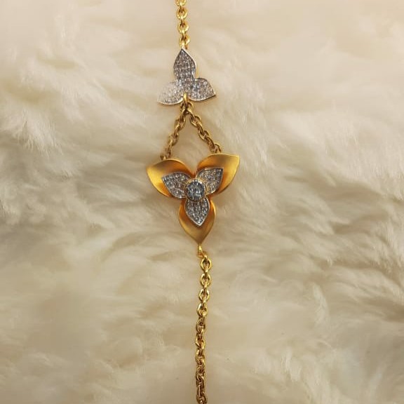 22kt Gold Fancy Lucky