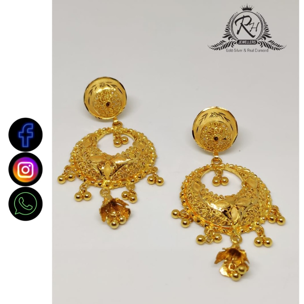 22 carat gold traditional ladies earrings RH-LE495