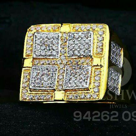 Attractive 22kt Gents Ring