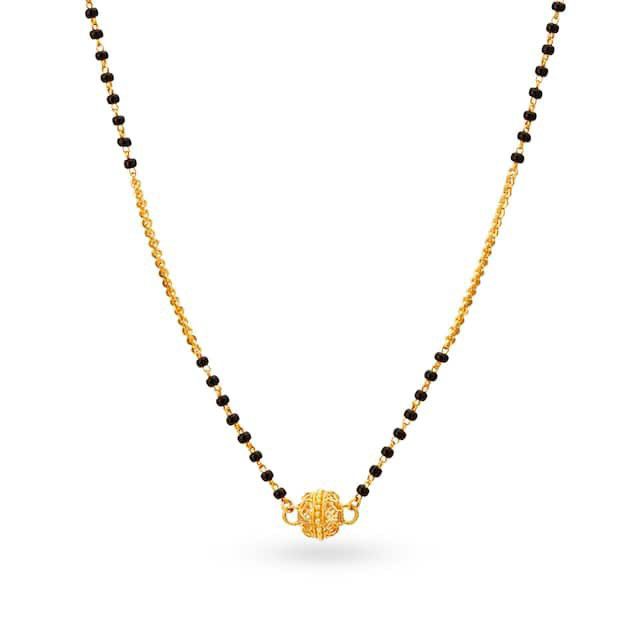 Gold Delicate mangalsutra