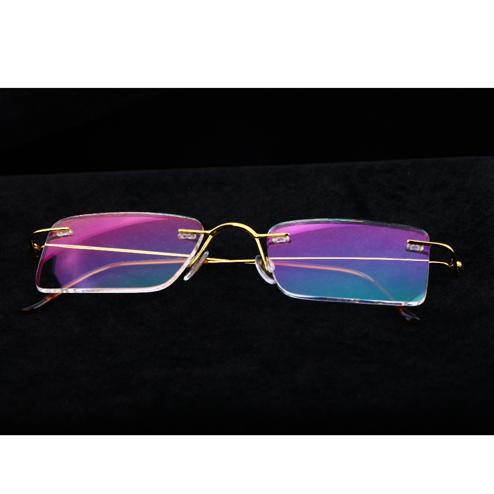 750 Gold  delicate mens spectacle s42