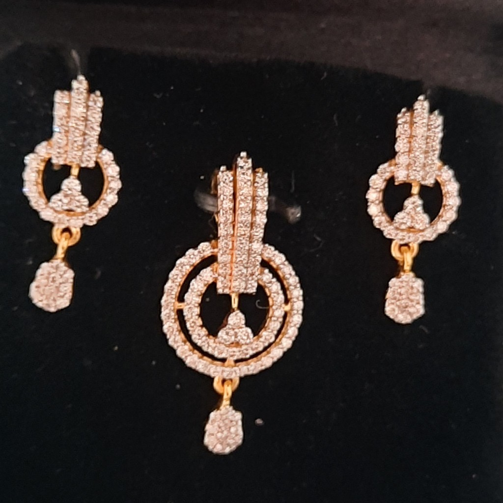 Diamond jewellery