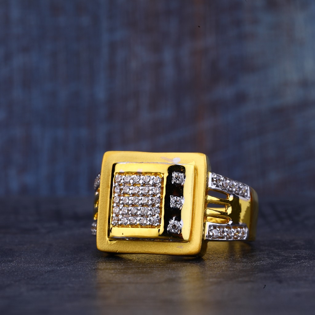 Mens Gold Fancy Ring-MR374