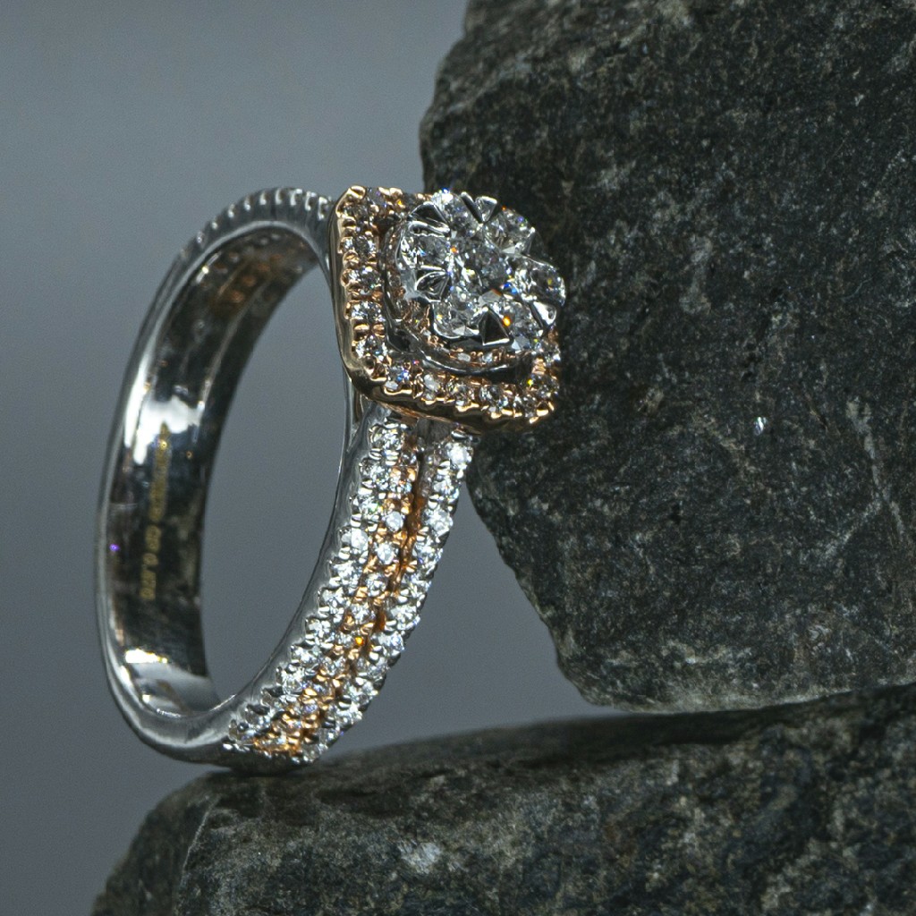 Square Trandy Shap Ring
